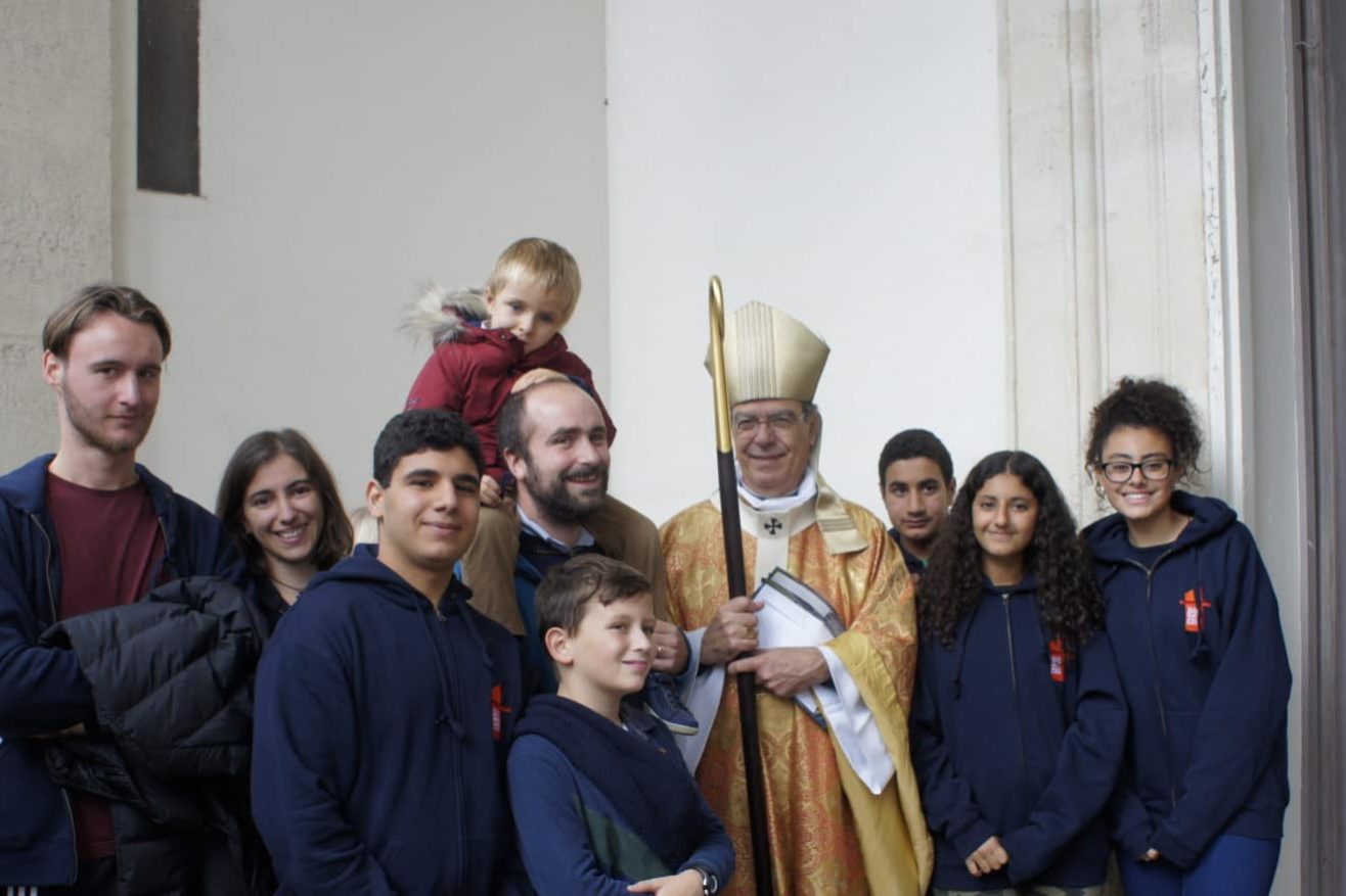 Jeunes de la Maison et Mgr Aupetit