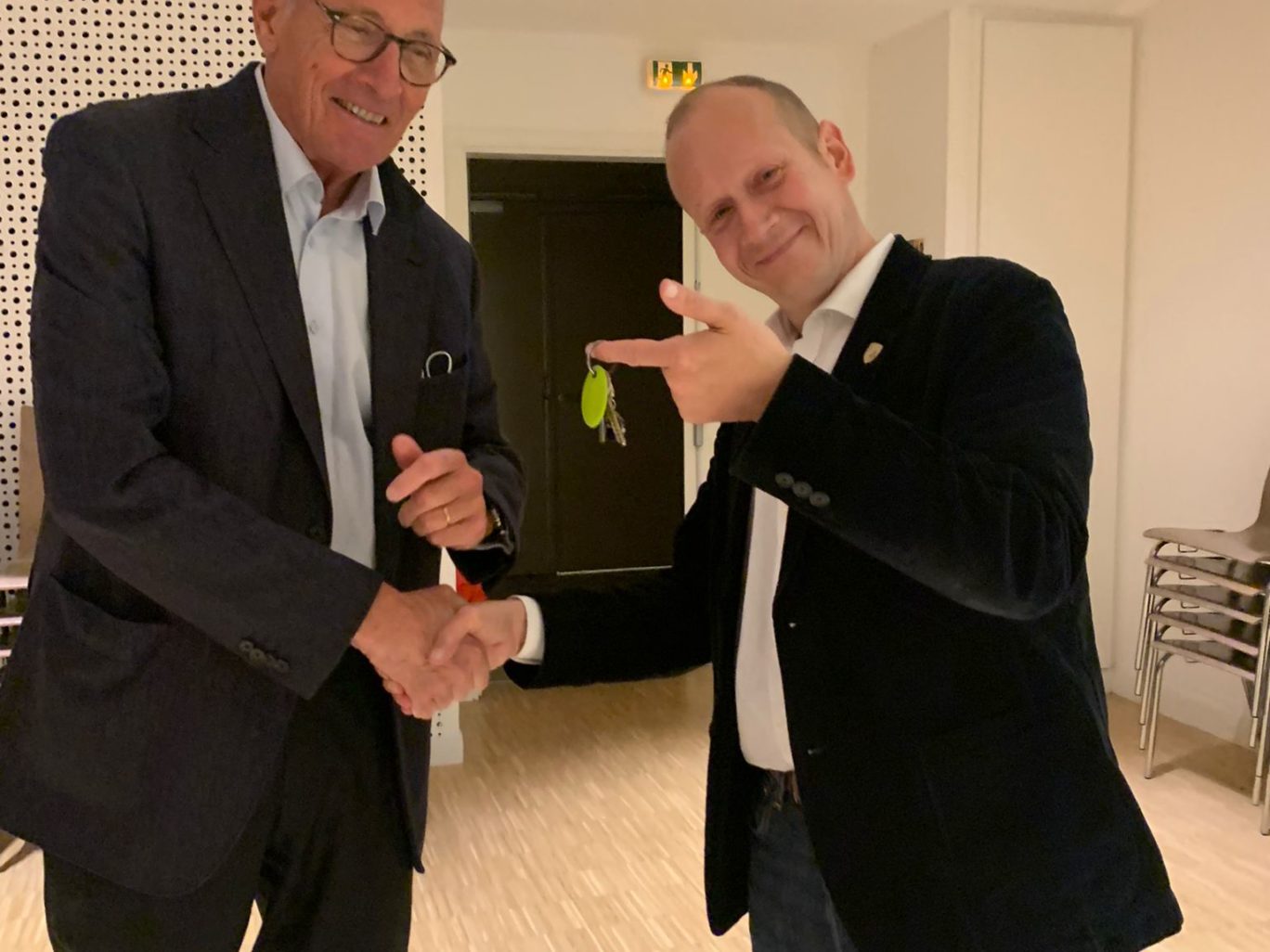 Ancien et nouveau président