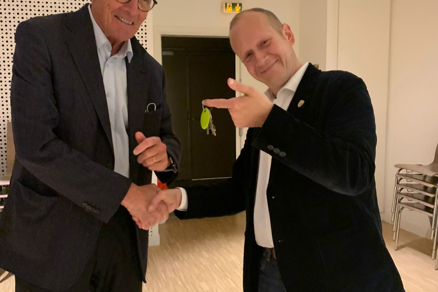 Ancien et nouveau président